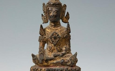 Buddha figure. Burma, 18th century. Gilded bronze. It presents faults.