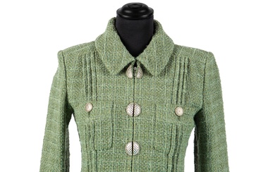 Chanel - Abbigliamento Jacket Green sage long sleeves wool and cotton jacket, metal buttons with logo, silk lining, size 36 french, with dustbag
