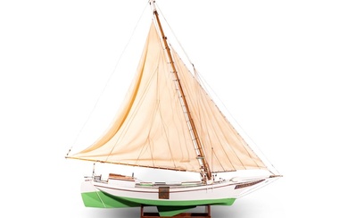 Chesapeake Bay Skipjack Model Boat