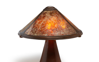 DIRK VAN ERP (1860-1933) Table Lamp circa 1913-1915 hammered copper,...