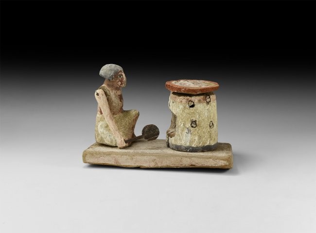 Egyptian Tomb Model with Baking Scene