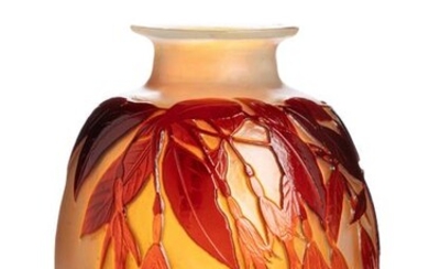 GALLE - Nancy "Fuchsias" Vase en verre double...
