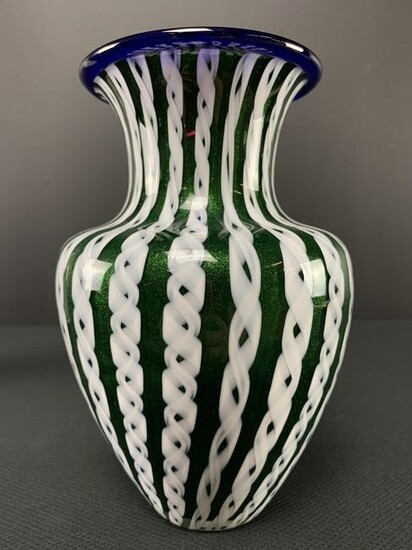 Green Art Glass Pulled Ribbon Vase, Jim Norton