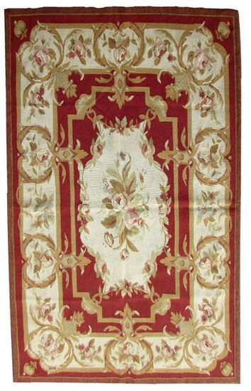 Handmade vintage French Aubusson rug 4' x 6.1' (122cm x