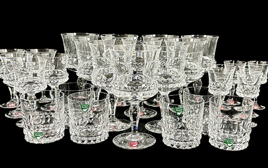 INGEBORG LUNDIN. A 27-piece glass tableware set, “Silvia”, Orrefors.