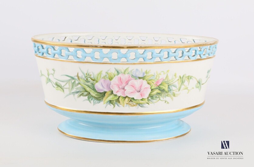 Jardinière en porcelaine de forme oblongue... - Lot 8 - Vasari Auction