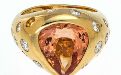 Lady’s Topaz and Diamond Ring , 18K Yellow Gold, Size: 8