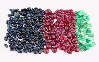 Lot loose coloured gemstones , loose emeralds in different sizes...