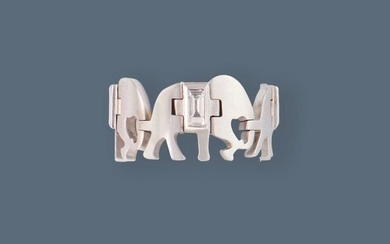 Marc ALARY (1977) BAGUE ELEPHANT CARAVAN RING articulée en or gris (750) représentant quatre éléphants...