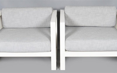 PAIR OF CONTEMPORARY WHITE PAINTED METAL DECK ARMCHAIRS