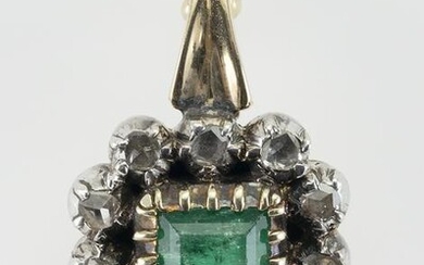 PENDANT MADE FROM ANTIQUE GOLD, AN EMERALD AND DIAMONDS