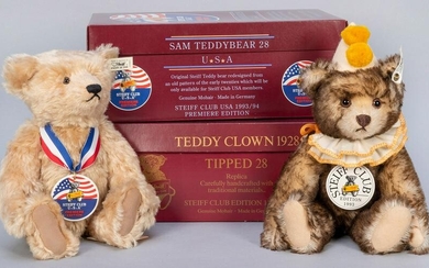 Pair of Steiff Club 1993/94 Teddy Bears. Including