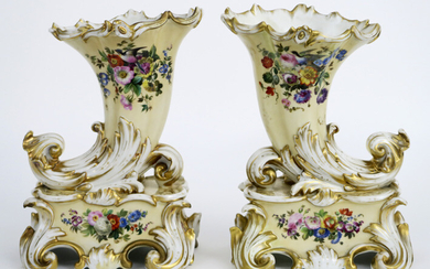 Pair of nineteenth century cornet vases on foot...