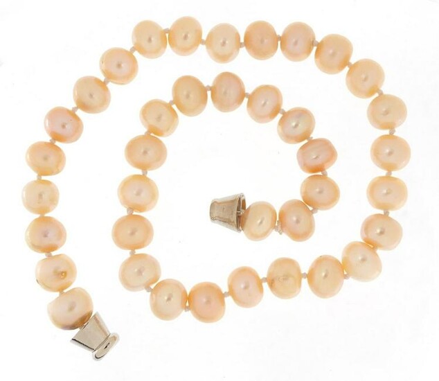 Pink cultured pearl necklace with magnetic clasp, 40cm