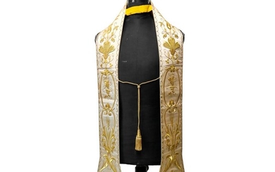 Priestly stole in gold embroidered silk, 20th century