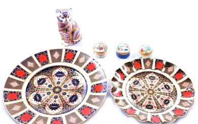 Royal Crown Derby plates, Cat paperweight, and quantity of Halcyon Days enamels