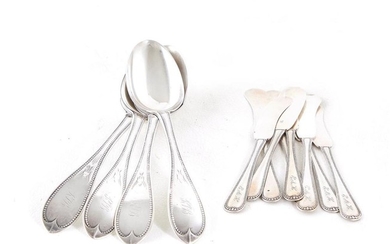 Southern coin silver tablespoons, and similar flat spreaders (12pcs)