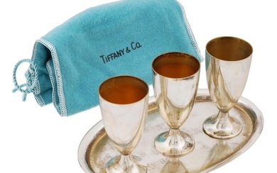 TIFFANY AND CO STERLING SILVER SHOT GLASSES AND TRAY
