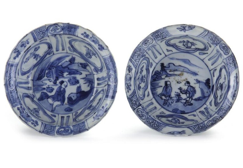 TWO CHINESE BLUE AND WHITE 'KRAAK PORCELAIN' BOWLS