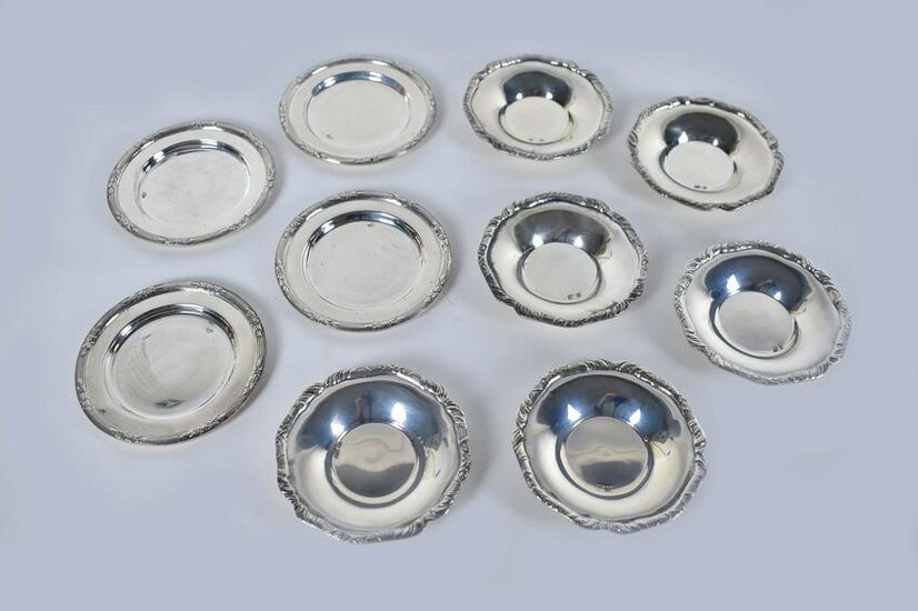TWO SETS OF CONTINENTAL SILVER NUT DISHES