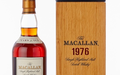 The Macallan Fine & Rare 29 Year Old 45.5 abv 1976 (1 BT70)