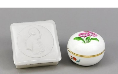 Two lidded boxes, round l
