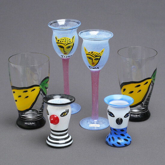 ULRICA HYDMAN-VALLIEN. 6 parts, glass, 2 cups, 2 glasses, 2 egg cups, Kosta Boda.