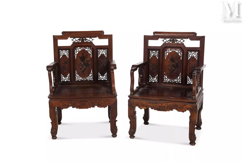 VIETNAM, XIXème siècle Paire de fauteuils en bois