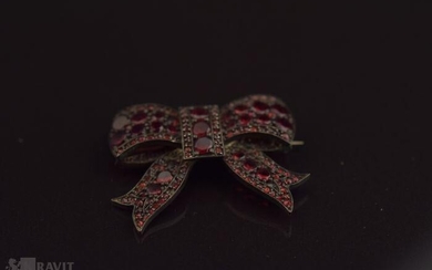 Victorian Vermeil Bohemian Garnet Bow Pin