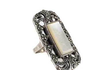 Vintage Large Sterling Silver Marcasite and Mother Of Pearl MOP Ring size 6.25