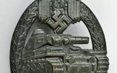 WW2 German Heer / SS Panzer Badge, Bronze, Assmann