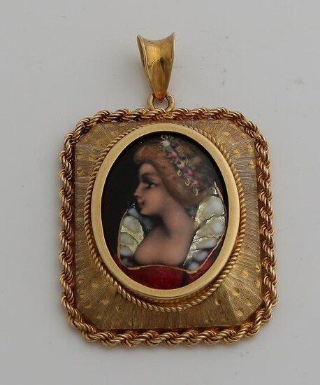 Yellow gold pendant, 750/000, with enamel.&#160 Large