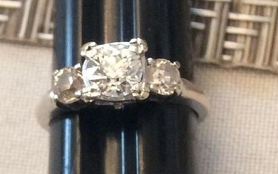 14k Antique Diamond Engagement Ring
