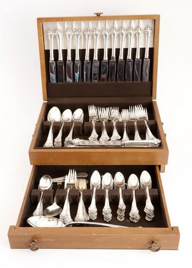 158 Piece Reed and Barton Sterling Silver Flatware Service in the Elegante Pattern
