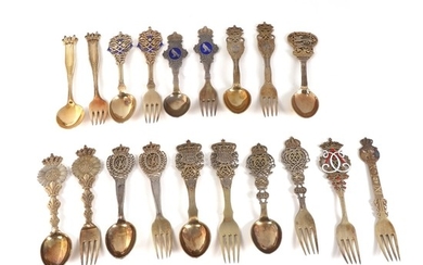 Eight sets of sterling silver enamel spoons and fork and three single. A. Michelsen. Weight 905 g. (19)