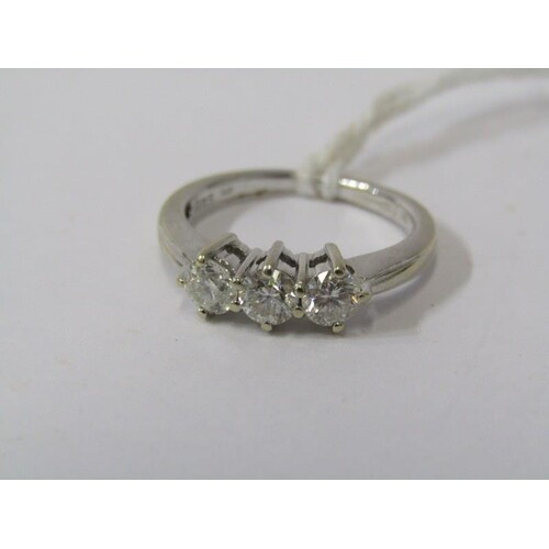 18ct WHITE GOLD 3 STONE DIAMOND RING, Bright well matched br...