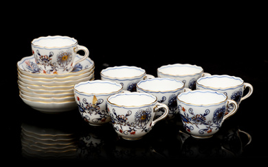 8 coffee cups with saucers, Meissen.