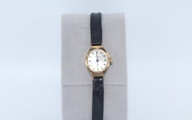9ct Gold Lada 17 Jewels in Cabloc Watch Condition:...