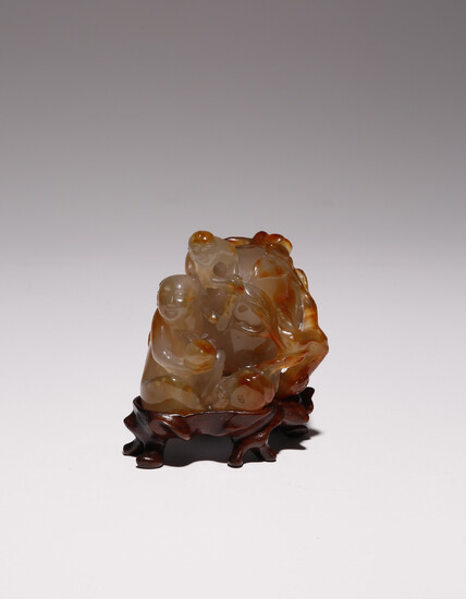 A CHINESE AGATE 'BOYS AND PEACH' WATERPOT