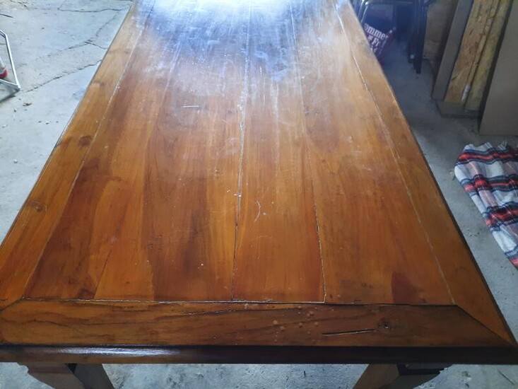NOT SOLD. A hardwood coffee table. Of recent manufacture. H. 61 cm. L. 189 cm. D. 100 cm. – Bruun Rasmussen Auctioneers of Fine Art