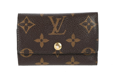 Accessories Key rings KEY HOLDER, LOUIS VUITTON, monogram canvas, gold-to...