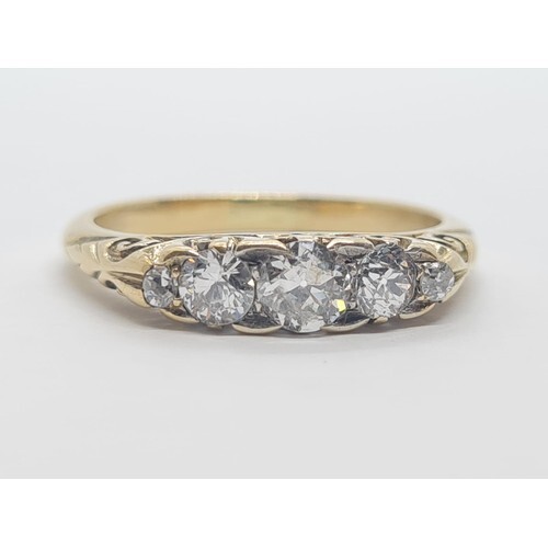 Antique 18k yellow gold diamond trilogy ring, weight 3.33g a...