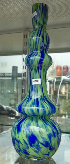 BLUE AND GREEN ART GLASS VASE