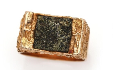 SOLD. Björn Weckström: A ring set with pyrite, mounted in 14k gold. Size 52. Designed for Lapponia, Finland 1970. – Bruun Rasmussen Auctioneers of Fine Art