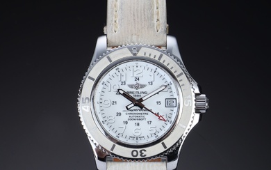 Breitling 'SuperOcean II 36'. Midsize watch in steel with white dial - box + certificate. 2015