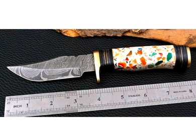 Custom Damascus Steel Hunting Knife