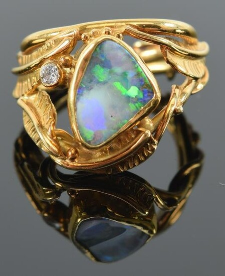 Daniel Spirer. Arts and Crafts design 18kt gold ring