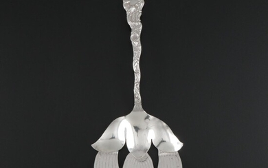 Durgin "Louis XV" Sterling Silver Serving Fork, Late 19th Century