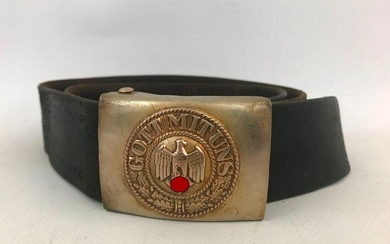 GERMANY. Leather Kriegsmarine belt with golden iron plate....