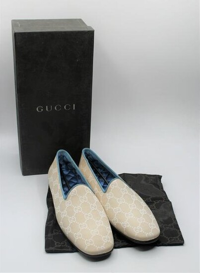 Gucci Women's Beige Loafers
